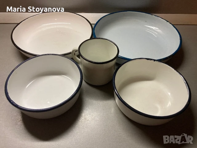Емайлирани тавички, купички и канче, снимка 5 - Съдове за готвене - 50892536