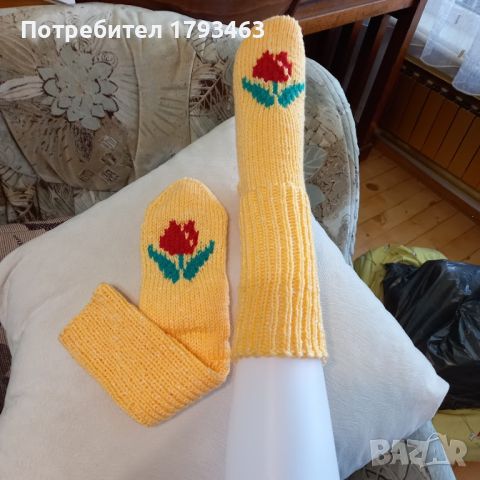 Ръчно плетени дамски чорапи размер 37, снимка 1 - Дамски чорапи - 45555601