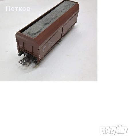 Товарен вагон четириосен Piko мащаб H0, снимка 6 - Колекции - 53133288
