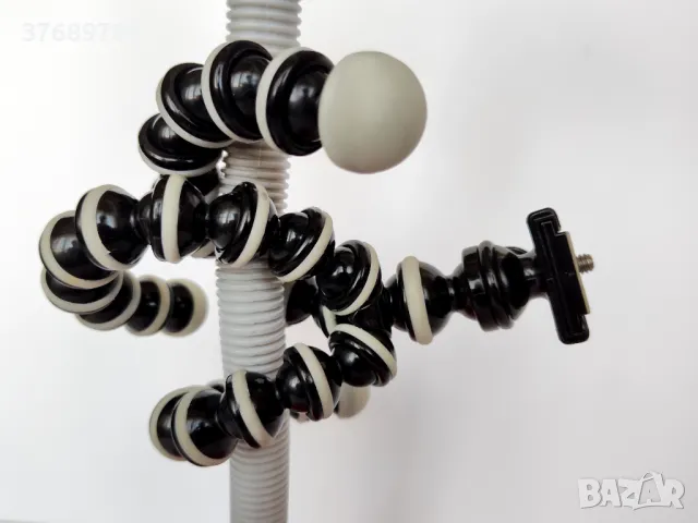 Мини статив Gorillapod за малки камери, телефони, осветление и др., снимка 1 - Чанти, стативи, аксесоари - 47919540