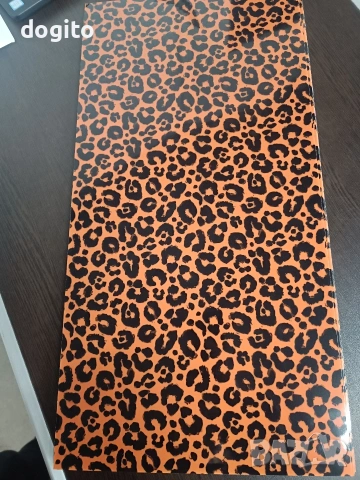 Самозалепващи се тапети