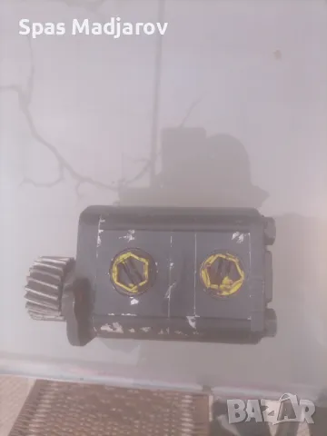 Хидравлична помпа Hema за трактор Massey Ferguson , снимка 4 - Селскостопанска техника - 49800398