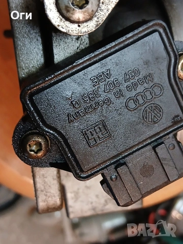 Дросел за Фолксваген Голф 3 ,Пасат В4 и Корадо VR6 037 907 385 Q / B4 024 021 051 M, снимка 3 - Части - 53999283