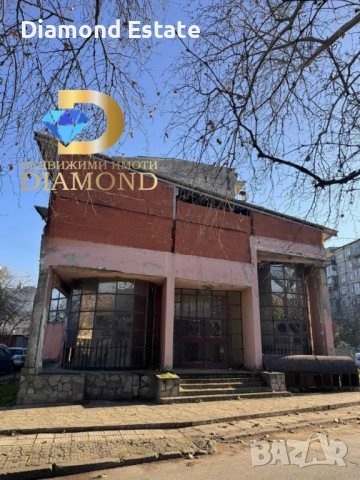 Двуетажна сграда в град Харманли, снимка 3 - Къщи - 53413162