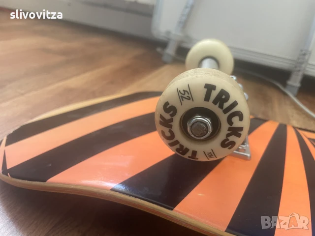 Скейтборд Tricks , снимка 3 - Скейтборд, ховърборд, уейвборд - 51038444