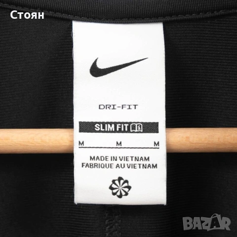 Nike FC Barcelona Яке Ветровка, снимка 3 - Спортни дрехи, екипи - 52021102