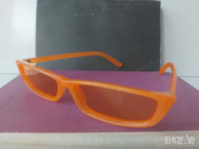 Sinsay оранжеви очила - декоративни, снимка 4 - Слънчеви и диоптрични очила - 49256119