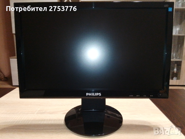 LED Монитор Philips 19", снимка 2 - Монитори - 45012161