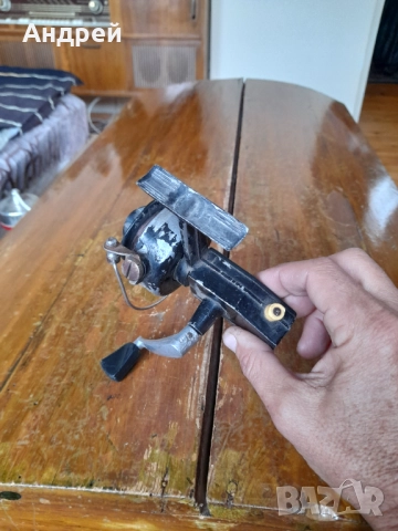 Стара риболовна макара Делфин, снимка 2 - Такъми - 52939530