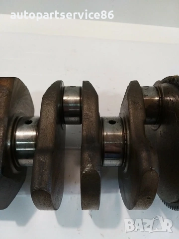 Колянов вал за Peugeot 607 2.2 HDI (2002) 4381CF, PSA4HX, снимка 2 - Части - 53767749