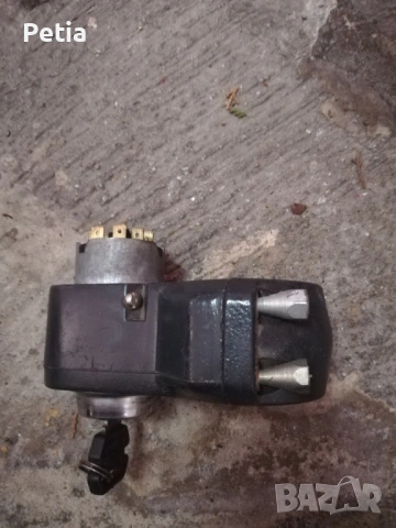 Контактен ключ Конзола за Москвич, снимка 2 - Части - 53523965