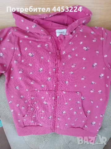 Детски тренч кот и детски суичари , снимка 3 - Детски якета и елеци - 50942655