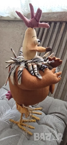 Голяма винтидж кокошка–мадама, Норвегия, ръчно изработена., снимка 3 - Декорация за дома - 53829241