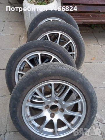 4 броя летни гуми с размер 205/55 R16 с лети джанти 