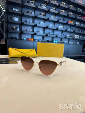 очила с черен обикновен калъф loewe prada celine miu miu, снимка 4 - Слънчеви и диоптрични очила - 50423264