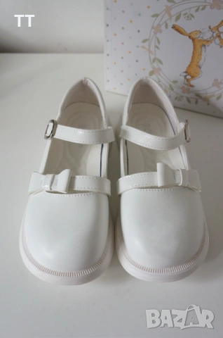 НОВИ бели официални обувки 34/35номер, 21.6см стелка., снимка 4 - Детски обувки - 54135591
