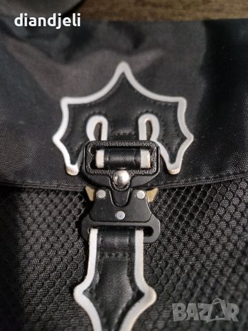 Trapstar bag, снимка 4 - Чанти - 46487089