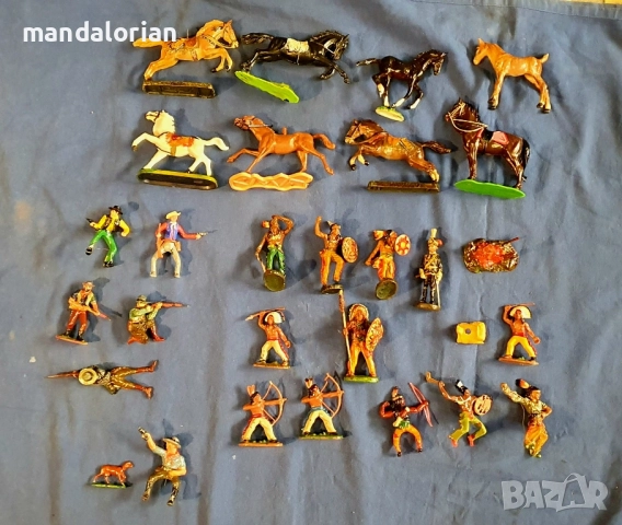 стари Пластмасови войни, индианци и каубой 