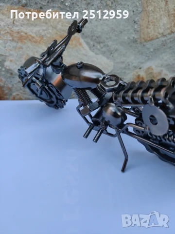 Метален мотоциклет, ръчно изработен от болтове и гайки, снимка 6 - Колекции - 51395961