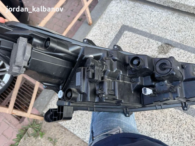 Ляв фар KOITO TOYOTA COROLLA CROSS FULL LED само за 1200лв. Hasco 16-184, снимка 4 - Части - 51142176