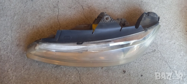 Ляв фар Peugeot 406 Facelift, снимка 2 - Части - 51550744