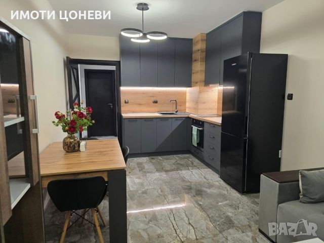 Продавам 3-стаен апартамент, снимка 1 - Aпартаменти - 46324192