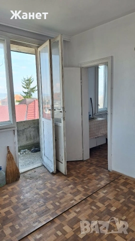 Продавам етаж от къща в Карнобат , снимка 7 - Етаж от къща - 54166397
