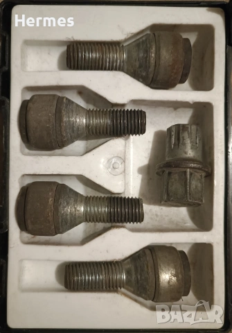 Секретни болтове OPEL BMW, снимка 2 - Аксесоари и консумативи - 53768601