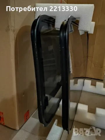 Прозорци Dometic S7- за кемпер каравана или бус ,монтажен отвор 90х50см. , снимка 8 - Каравани и кемпери - 49975000