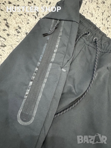 Мъжко долнище NIKE TECH.Размер L/XL, снимка 3 - Спортни дрехи, екипи - 52403806