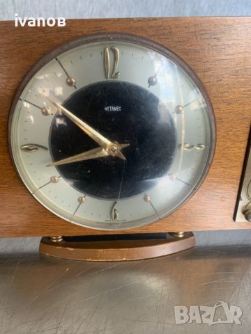 стар механичен настолен часовник , снимка 2 - Антикварни и старинни предмети - 45160751