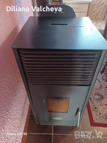 Продавам суха камина за пелети 8kw
