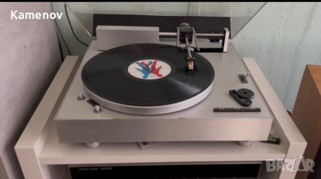 Harman Kardon ST-7 Linear-Tracking Turntable