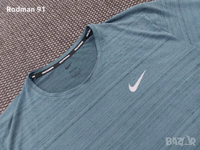 Nike мъжка тениска L размер , снимка 2 - Тениски - 47306437