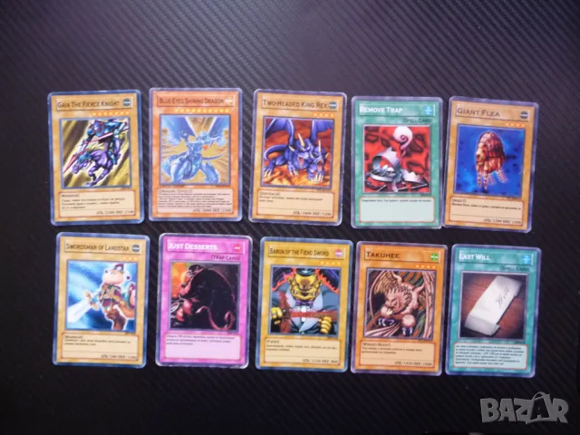 23 Yu Gi Oh карти за игра или колекция Ю ги О 10 бр. фенове конник с меч светлинен, снимка 1 - Колекции - 48299864