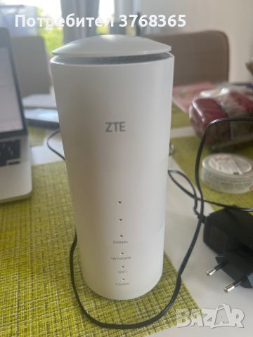 Zte модем, снимка 1 - Мрежови адаптери - 46440161