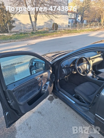 Mercedes C220 2.2 CDI, снимка 9 - Автомобили и джипове - 53748874