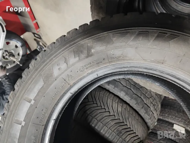 2бр.зимни гуми 235/65/16C Bridgestone, снимка 6 - Гуми и джанти - 48693777