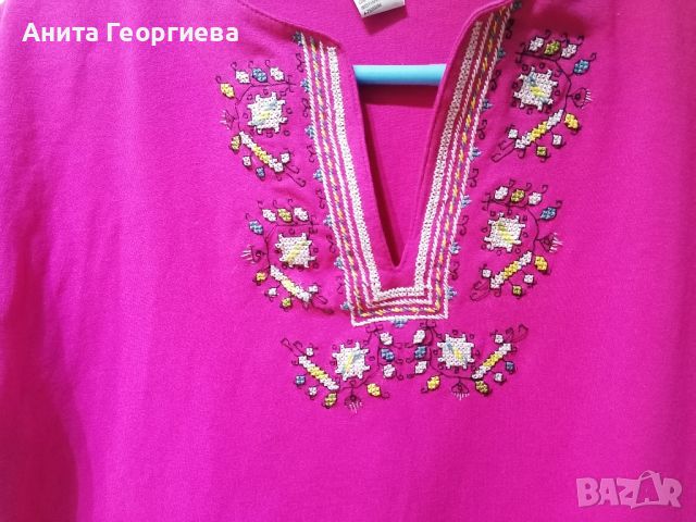 Ръчно бродирани дамски блузи с мотиви от български шевици , снимка 7 - Ризи - 28875910