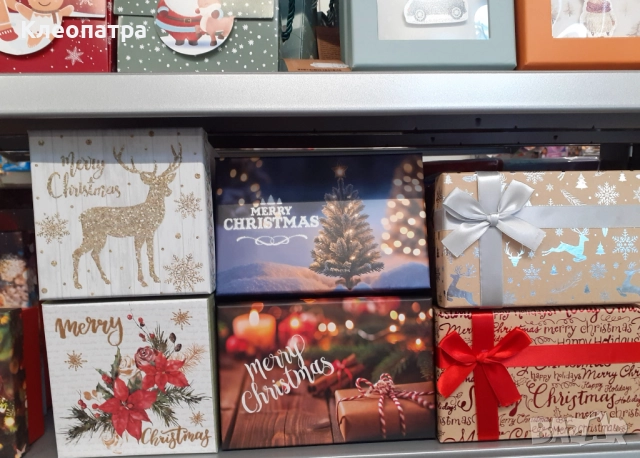 Коледна хартия, торбички и кутии за подаръци, снимка 3 - Декорация за дома - 52643447