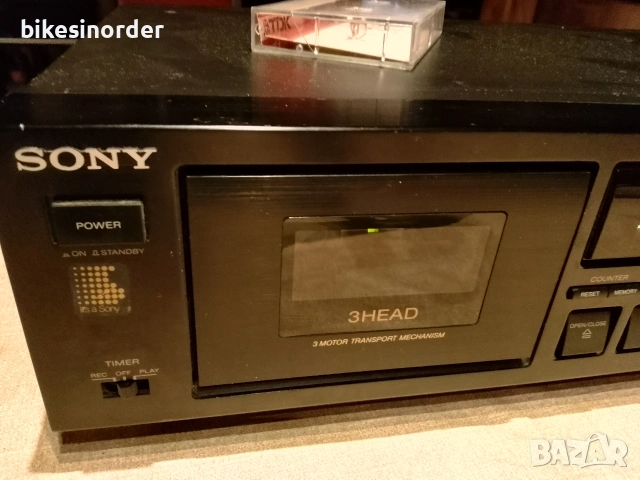 SONY TC-K570 триглав фантастичен запис, снимка 2 - Декове - 53617340