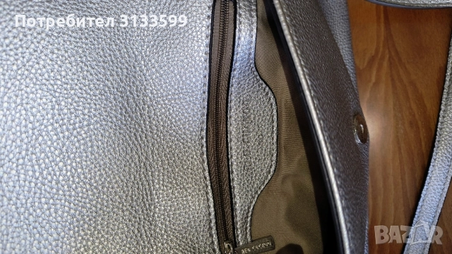 Две сребристи дамски чанти, снимка 5 - Чанти - 51476237