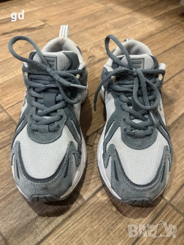 Дамски Маратонки Fila Heroic , снимка 4 - Маратонки - 54134227