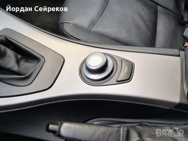 БМВ 320 Д, снимка 13 - Автомобили и джипове - 52171433