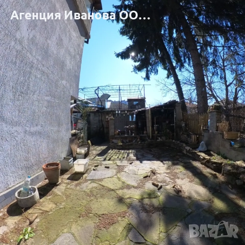 Етаж с двор и самостоятелен вход на главен булевард в гр.Попово , снимка 2 - Къщи - 53679072