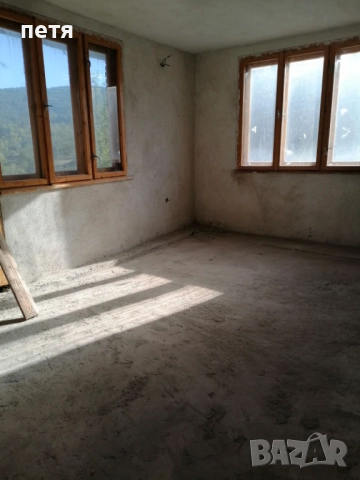 Продавам къща в град Батак , снимка 4 - Къщи - 51923188