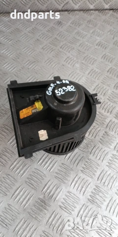 Вентилатор парно VW Golf 4 2000г.	