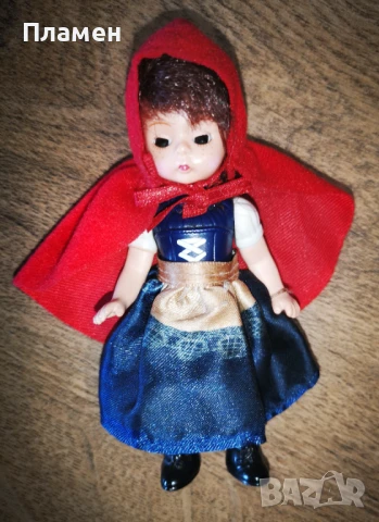 Кукличка Червената шапчица - Madam Alexander , снимка 3 - Колекции - 50927487
