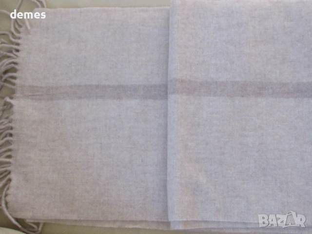 Фин шал каре 100% кашмир, цвят капучино, Монголия, снимка 2 - Шапки - 23199588