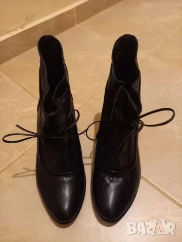 Дамски боти Martini, снимка 3 - Дамски боти - 51564469